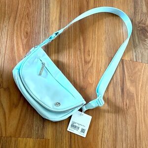 Lululemon All Night Festival Bag *Micro